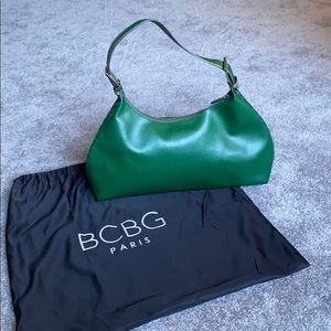 BCBG PARIS purse. Green.